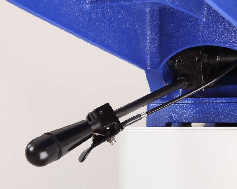 Фуговальный станок с валом Helical BELMASH J150/1170ARH