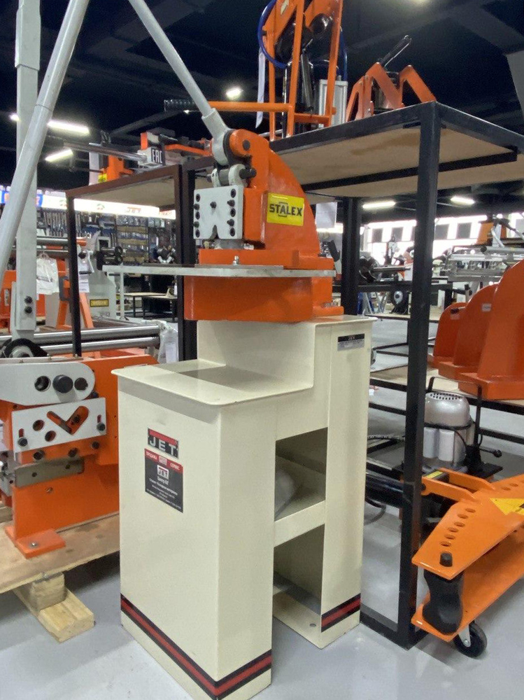 HN-4 Станок угловысечной ручной с подставкой