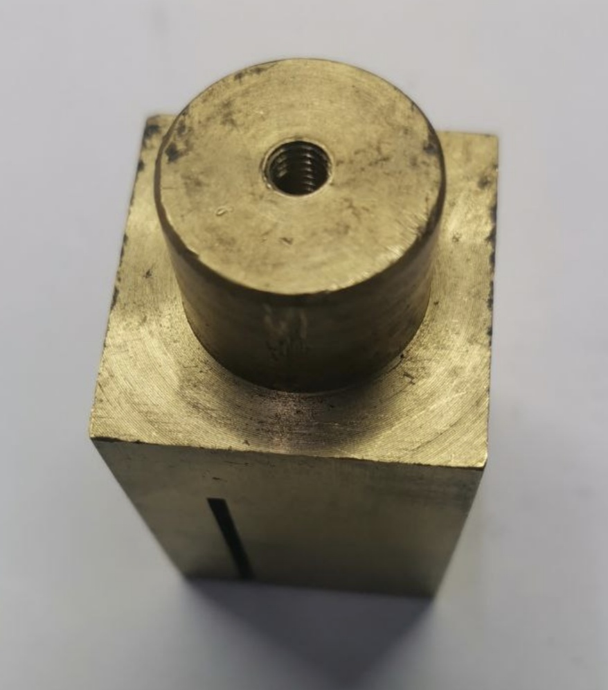 Гайка ходового винта поперечной подачи фрезерного станка JET JMD-939GHV