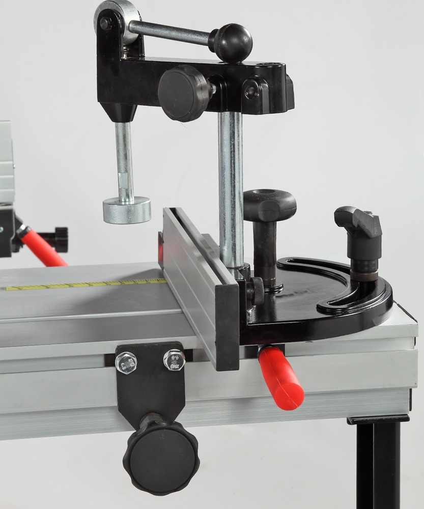 Станок круглопильный с подвижным столом BELMASH TS-250ST1600