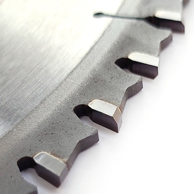 Диск пильный по металлу  BELMASH 255x2,6/1,8x30 60T